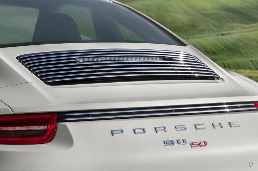  Porsche 911 50 Years Edition 2013 года  (фото 3 из 17)